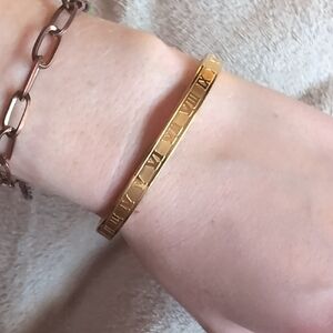 Elegant Gold Roman Numeral Bracelet